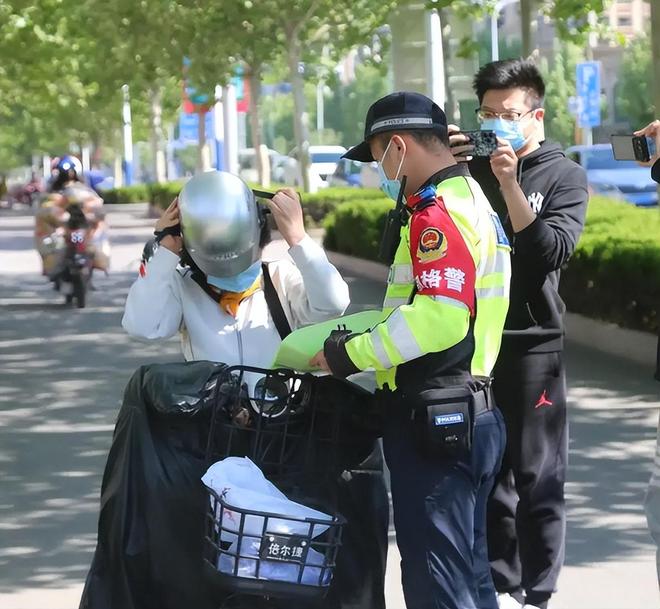 ”新政策3类车型放心骑严查5种违规行为凯发K8国际娱乐6月起电动车迎“3+5(图4)